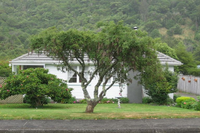 Photo of property in 46 Black Beech Street, Birchville, Upper Hutt, 5018