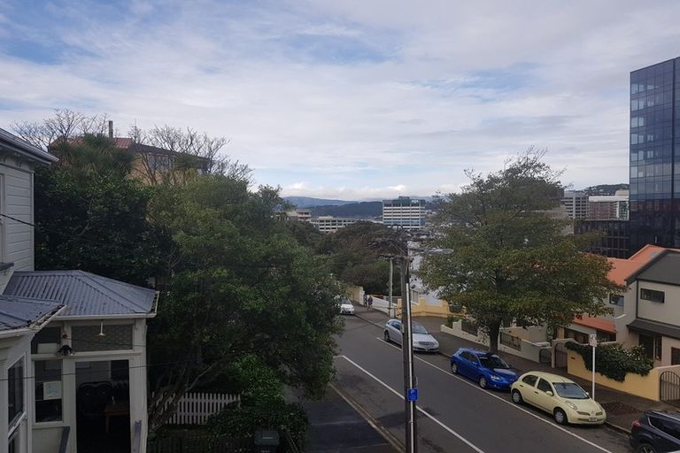 Photo of property in 3/68 Hill Street, Thorndon, Wellington, 6011