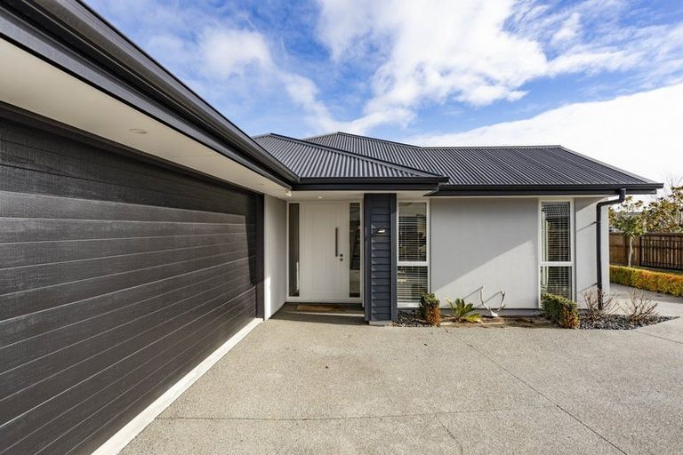 Photo of property in 70 Watkins Drive, Rangiora, 7400