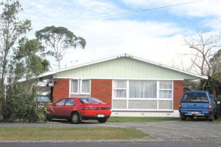 Photo of property in 9 Balloch Street, Fairfield, Hamilton, 3214