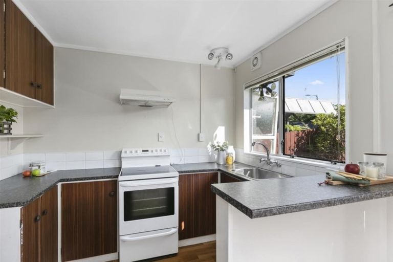 Photo of property in 68 Cunliffe Street, Churton Park, Wellington, 6037