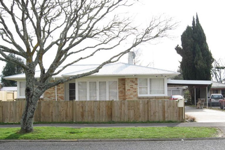 Photo of property in 23 Nevada Road, Silverdale, Hamilton, 3216