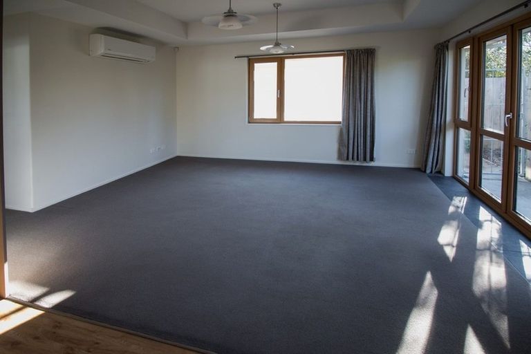 Photo of property in 3/10 Petrie Street, Richmond, Christchurch, 8013