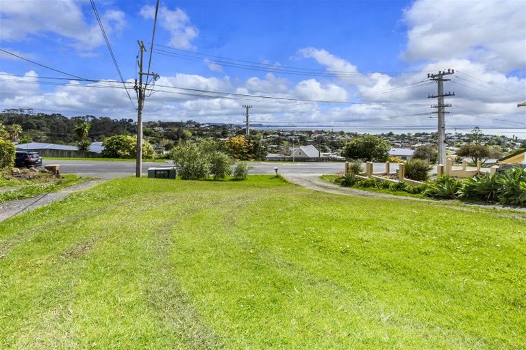 Photo of property in 30 Scott Road, Stanmore Bay, Whangaparaoa, 0932
