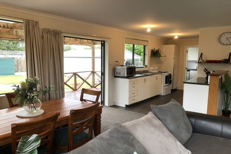 Photo of property in 6 Mararoa Drive, Manapouri, 9679