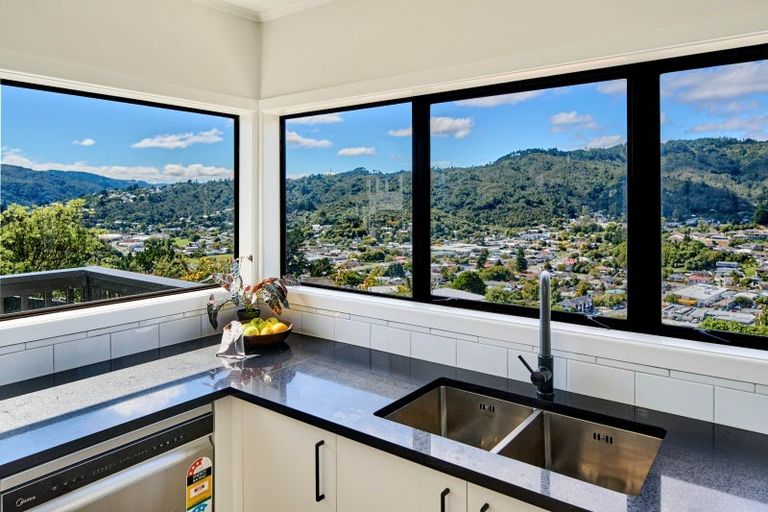Photo of property in 73 Logie Street, Stokes Valley, Lower Hutt, 5019