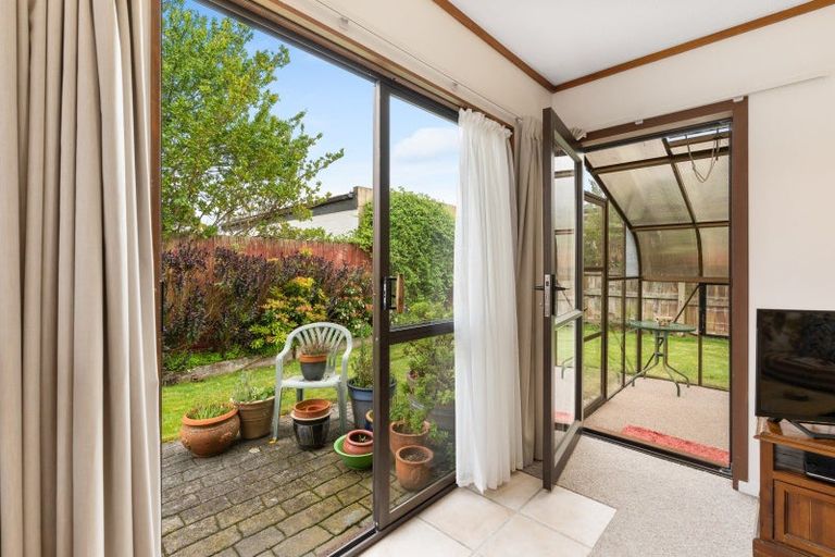 Photo of property in 50b Hargest Crescent, Saint Kilda, Dunedin, 9012