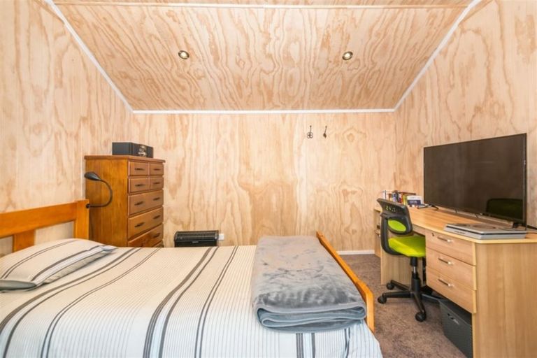 Photo of property in 13 Aramoana Avenue, Devonport, Auckland, 0624