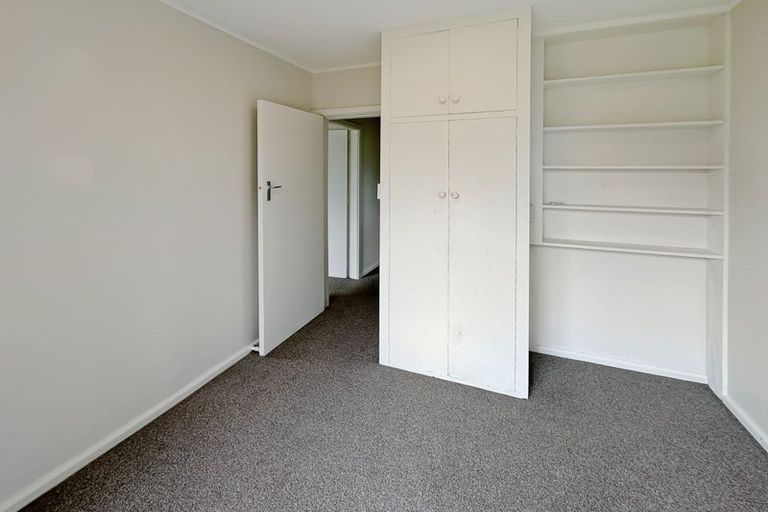 Photo of property in 16 Manor Place, Bryndwr, Christchurch, 8053