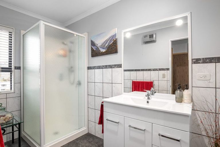 Photo of property in 22 Bodkin Road, Bridge Hill, Alexandra, 9320