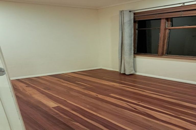 Photo of property in 45 Fraser Avenue, Johnsonville, Wellington, 6037