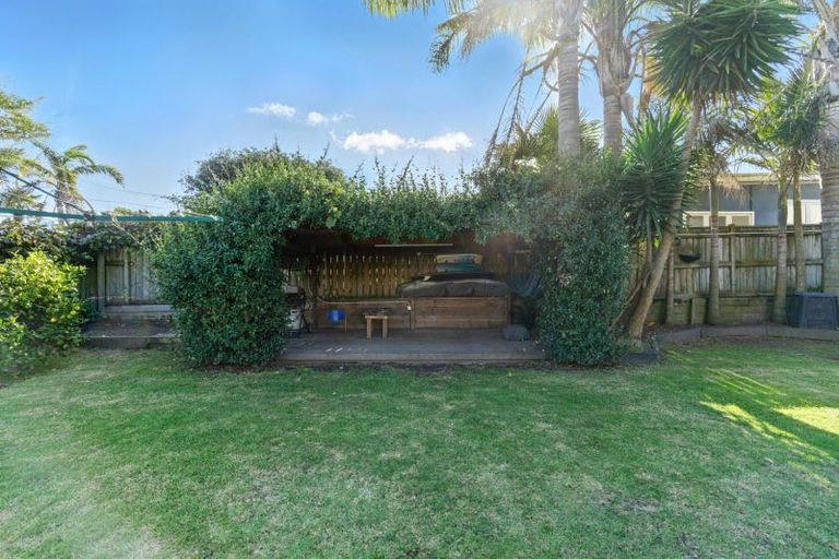 Photo of property in 570b Papamoa Beach Road, Papamoa Beach, Papamoa, 3118