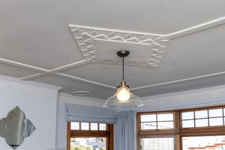 Photo of property in 5 Golf Road, Paraparaumu Beach, Paraparaumu, 5032