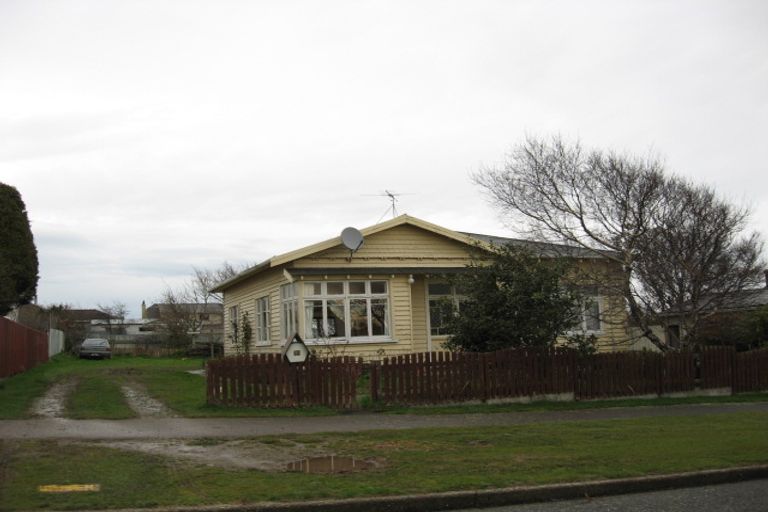 Photo of property in 35 Woodhouse Street, Appleby, Invercargill, 9812