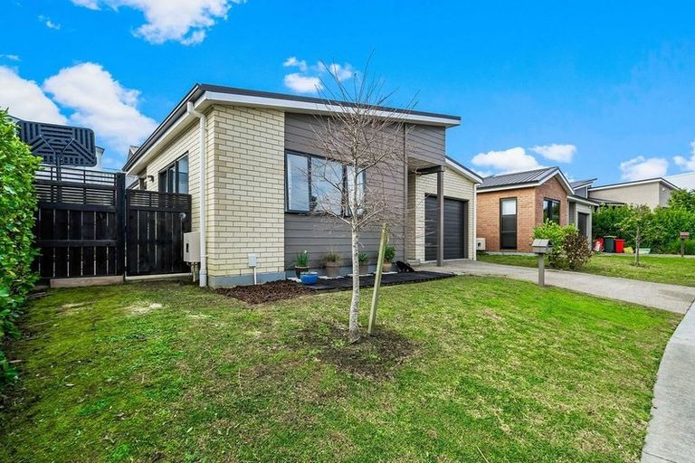 Photo of property in 60 Cape Cod Drive, Gulf Harbour, Whangaparaoa, 0930