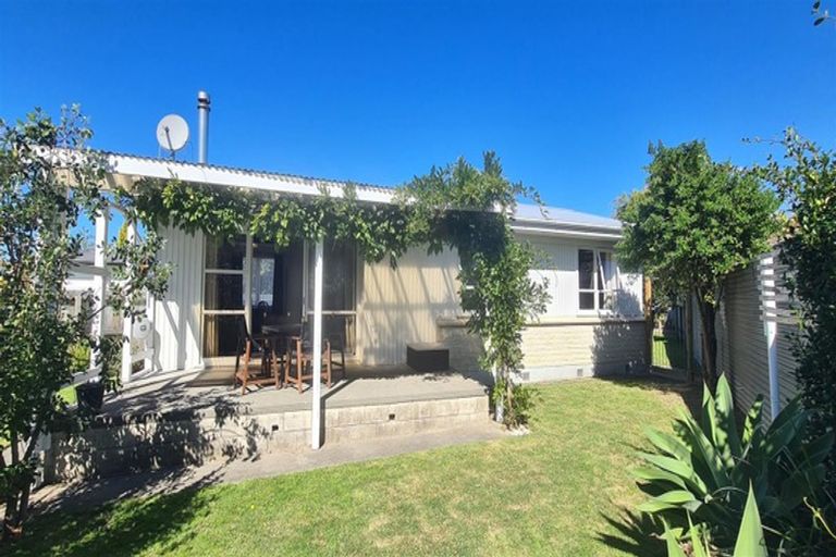 Photo of property in 18 Saint Pauls Place, Tamatea, Napier, 4112