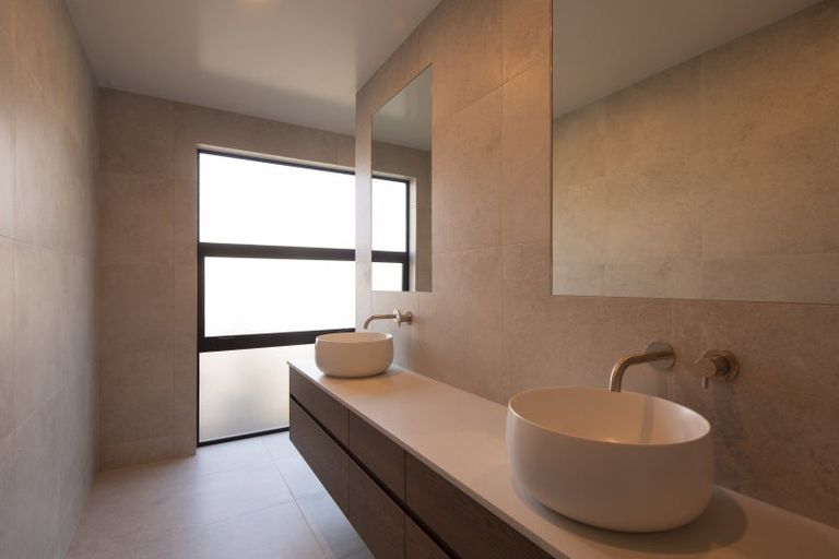 Photo of property in Kawarau Heights, 22 Kawarau Heights Boulevard, Lake Hayes, Queenstown, 9304