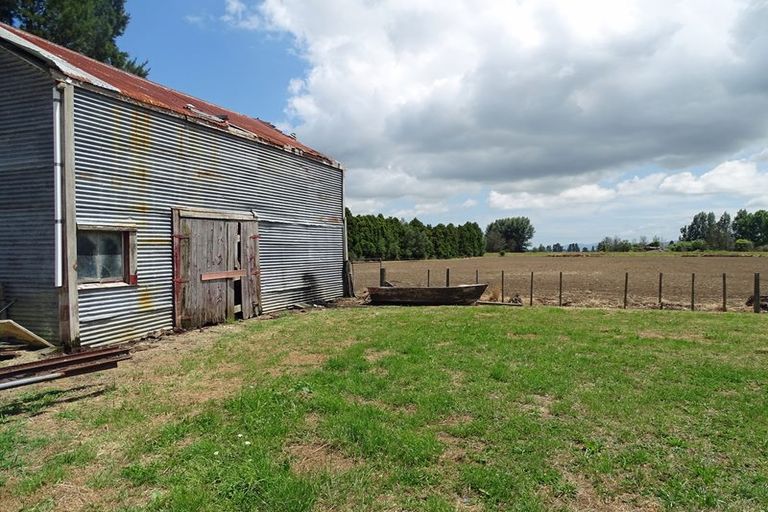 Photo of property in 114 Hubbard Road, Paeroa, 3674