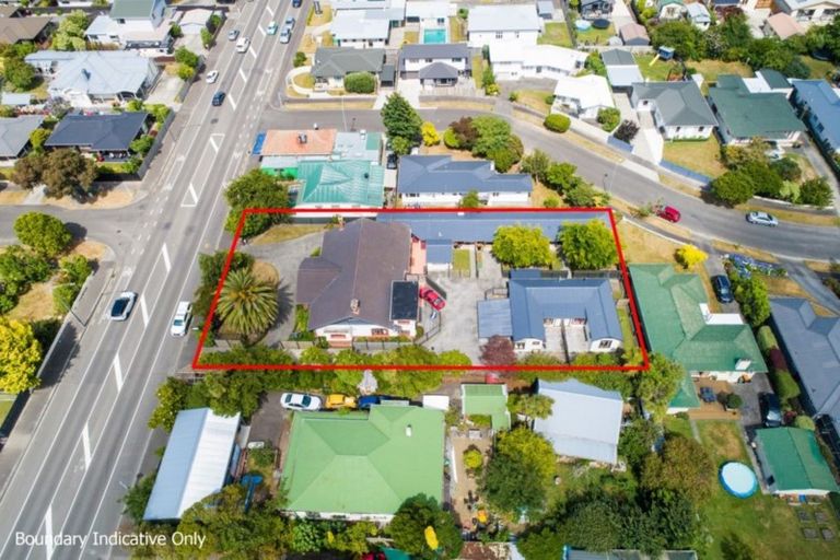 Photo of property in 353 Featherston Street, Palmerston North, 4414
