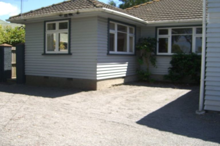 Photo of property in 2/106 Maidstone Road, Ilam, Christchurch, 8041