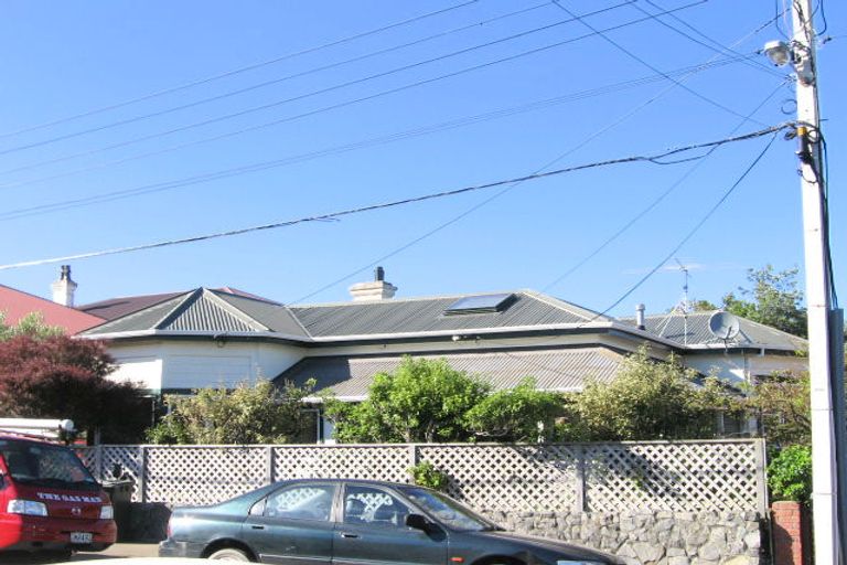 Photo of property in 8 Avon Street, Island Bay, Wellington, 6023