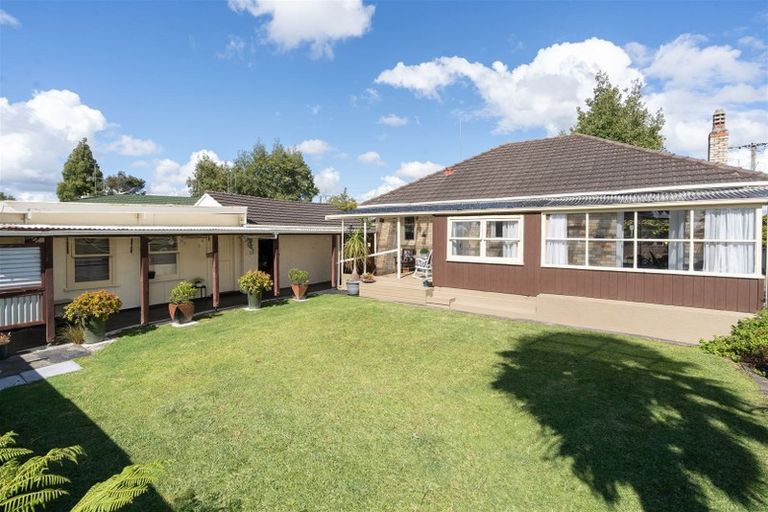 Photo of property in 12 Taylor Terrace, St Andrews, Hamilton, 3200