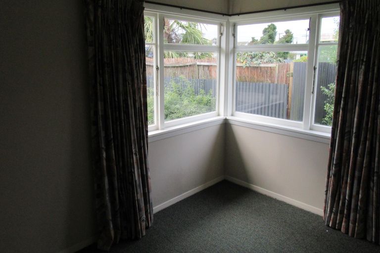 Photo of property in 6 Studholme Street, Waimate, 7924