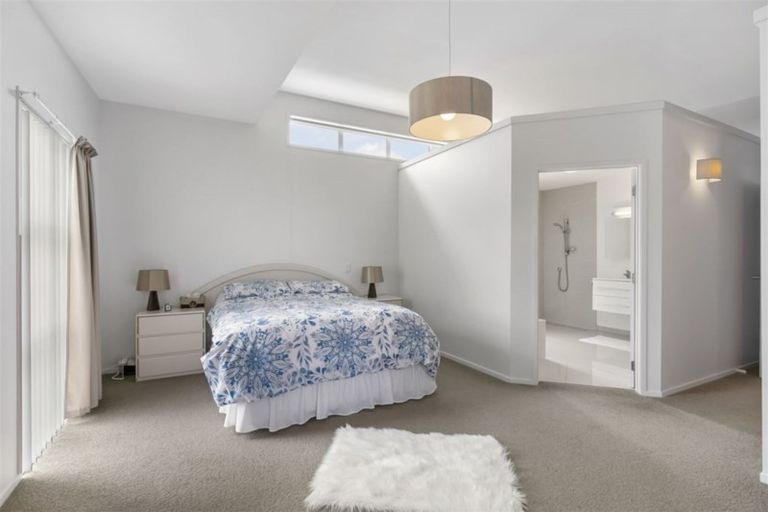 Photo of property in 63 Hawaiian Parade, Arkles Bay, Whangaparaoa, 0932