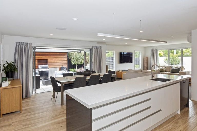 Photo of property in 135 Styx Mill Road, Casebrook, Christchurch, 8051