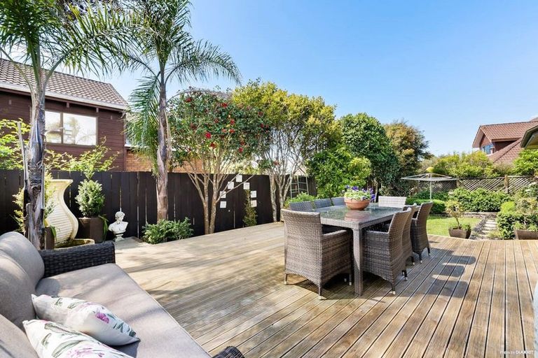 Photo of property in 2/8 Eastridge Court, Northpark, Auckland, 2013