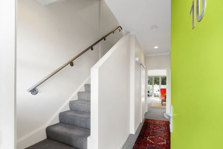 Photo of property in 10/38 Maratahu Street, Westown, New Plymouth, 4310