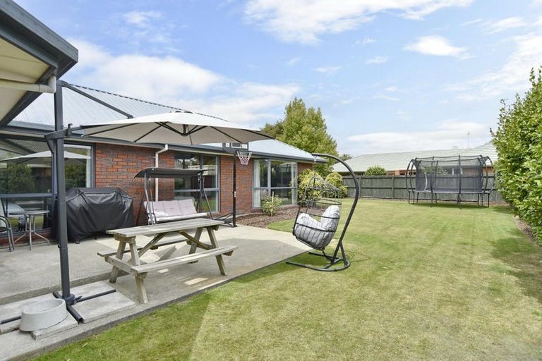 Photo of property in 225 Kingsbury Avenue, Rangiora, 7400