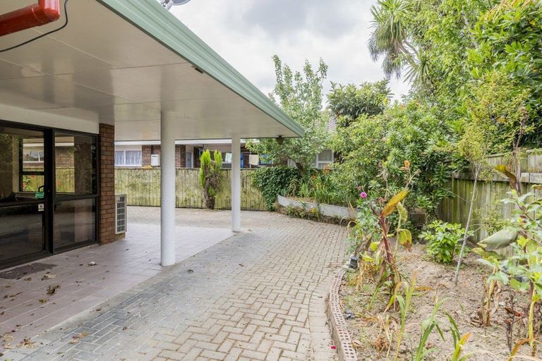 Photo of property in 17 Easton Way, Levin, 5510