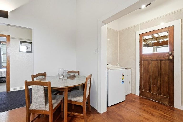 Photo of property in 23 Ruapehu Street, Castlecliff, Whanganui, 4501