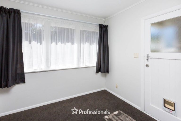 Photo of property in 21a Bauchop Road, Waterloo, Lower Hutt, 5011