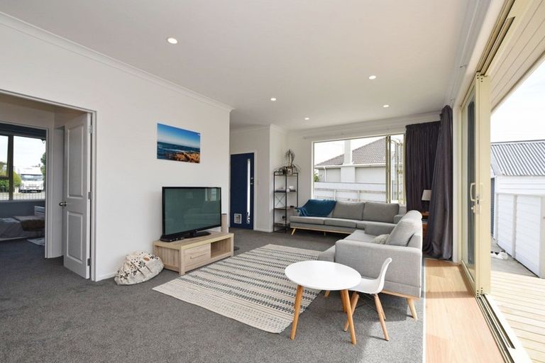 Photo of property in 163 Exmouth Street, Waverley, Invercargill, 9810