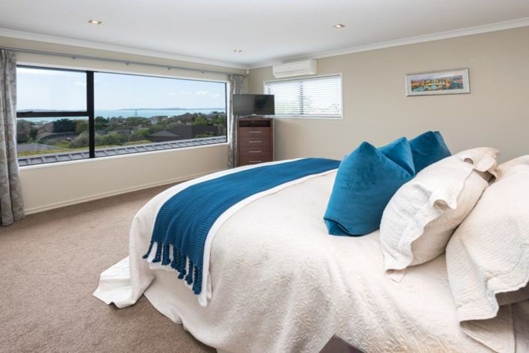 Photo of property in 18 Towbridge Place, Howick, Auckland, 2014