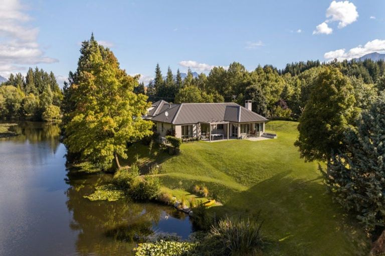 Photo of property in 49 Hunter Road, Speargrass Flat, Queenstown, 9371