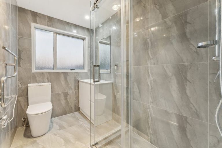 Photo of property in 68 Finlayson Avenue, Clendon Park, Auckland, 2103