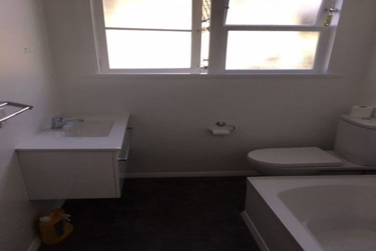 Photo of property in 53 Biddle Crescent, Taita, Lower Hutt, 5011