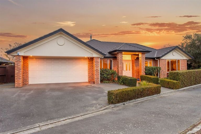 Photo of property in 58 Kinsella Crescent, Aidanfield, Christchurch, 8025