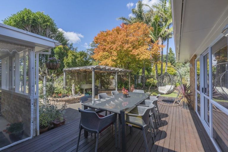 Photo of property in 21 Clevedon Road, Papakura, 2110