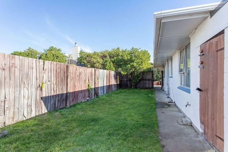 Photo of property in 3 Drake Street, New Brighton, Christchurch, 8061