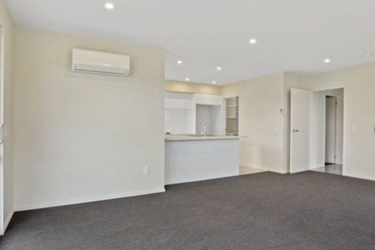 Photo of property in 73 Hilton Drive, Amberley, 7410