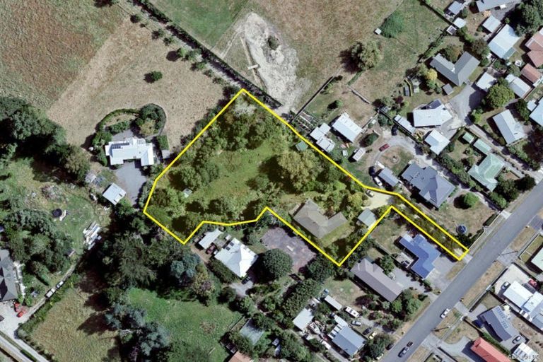 Photo of property in 14a Lincoln Road, Carterton, 5713