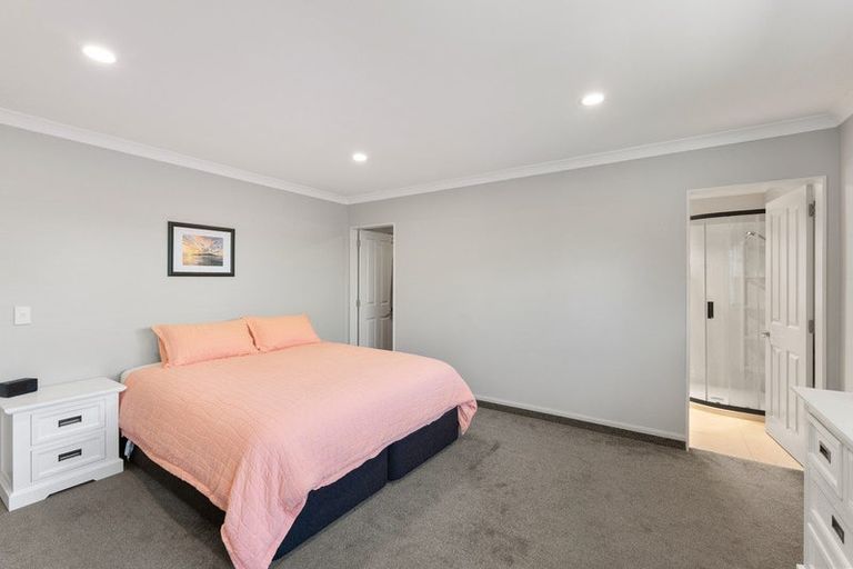 Photo of property in 38 College Drive, Paraparaumu, 5032