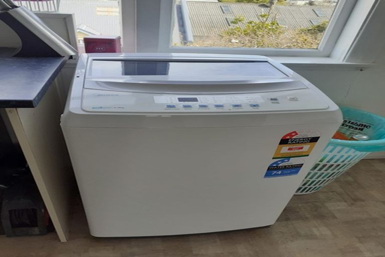 Photo of property in 210 Rintoul Street, Berhampore, Wellington, 6023