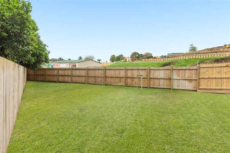 Photo of property in 24 Bridle Way, Omokoroa, 3114
