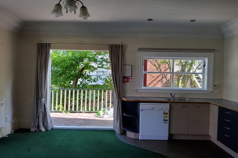 Photo of property in 3/205 The Terrace, Wellington Central, Wellington, 6011