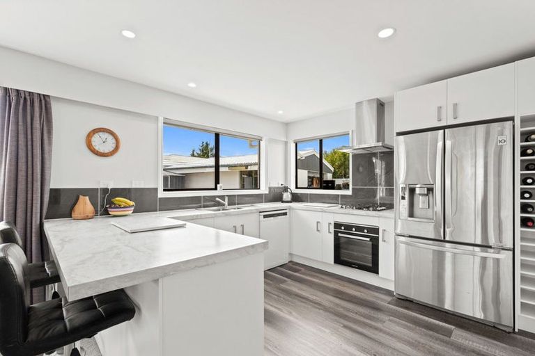 Photo of property in 3 Glover Crescent, Blenheim, 7201